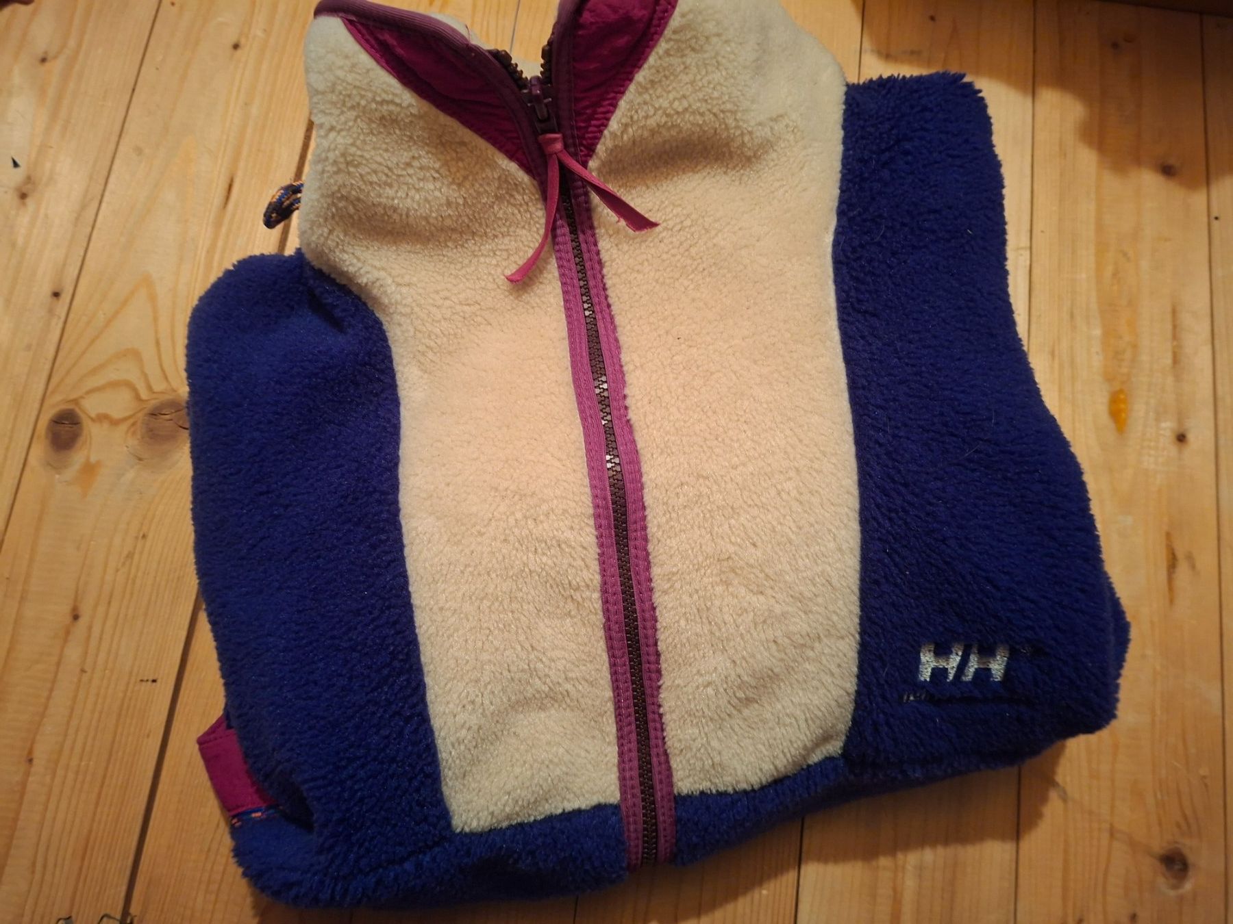 Helly Hansen Vestes: Helly Hansen Fleecejacke – D'occasion à Uznach par Criistiina