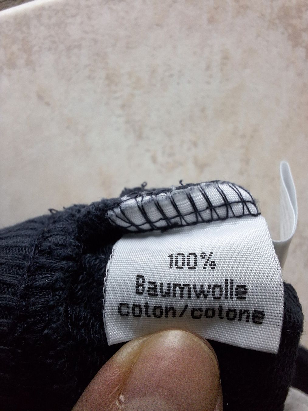 Pantaloni: Jungen Shorts, Gr. 140, dunkelblau – Usato da Starrkirch-Wil venduto da LucyDog 3