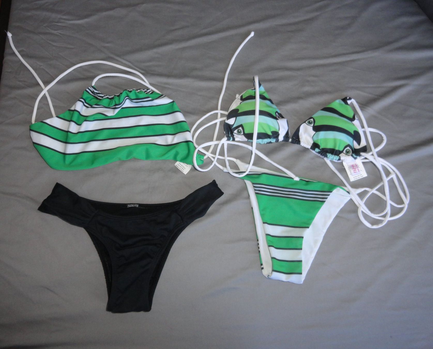 Maillots de bain: Bikini Paris T S – D'occasion à Gampelen par Mari60
