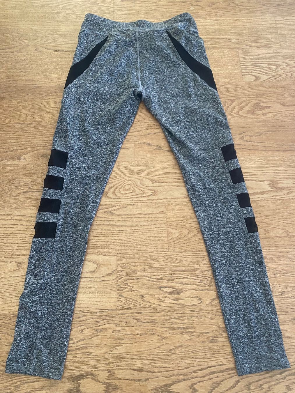 Leggings: Leggins Damen – Usato da Riedholz venduto da lenibeni03 4