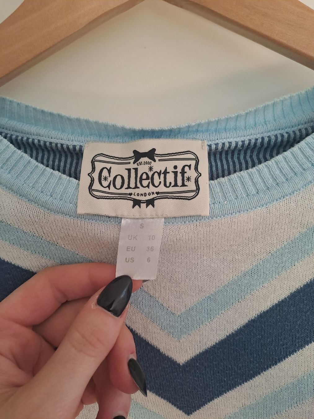 Tops: Rockabilly Sweater hellblau – Gebraucht aus Wädenswil von FrieBro 2