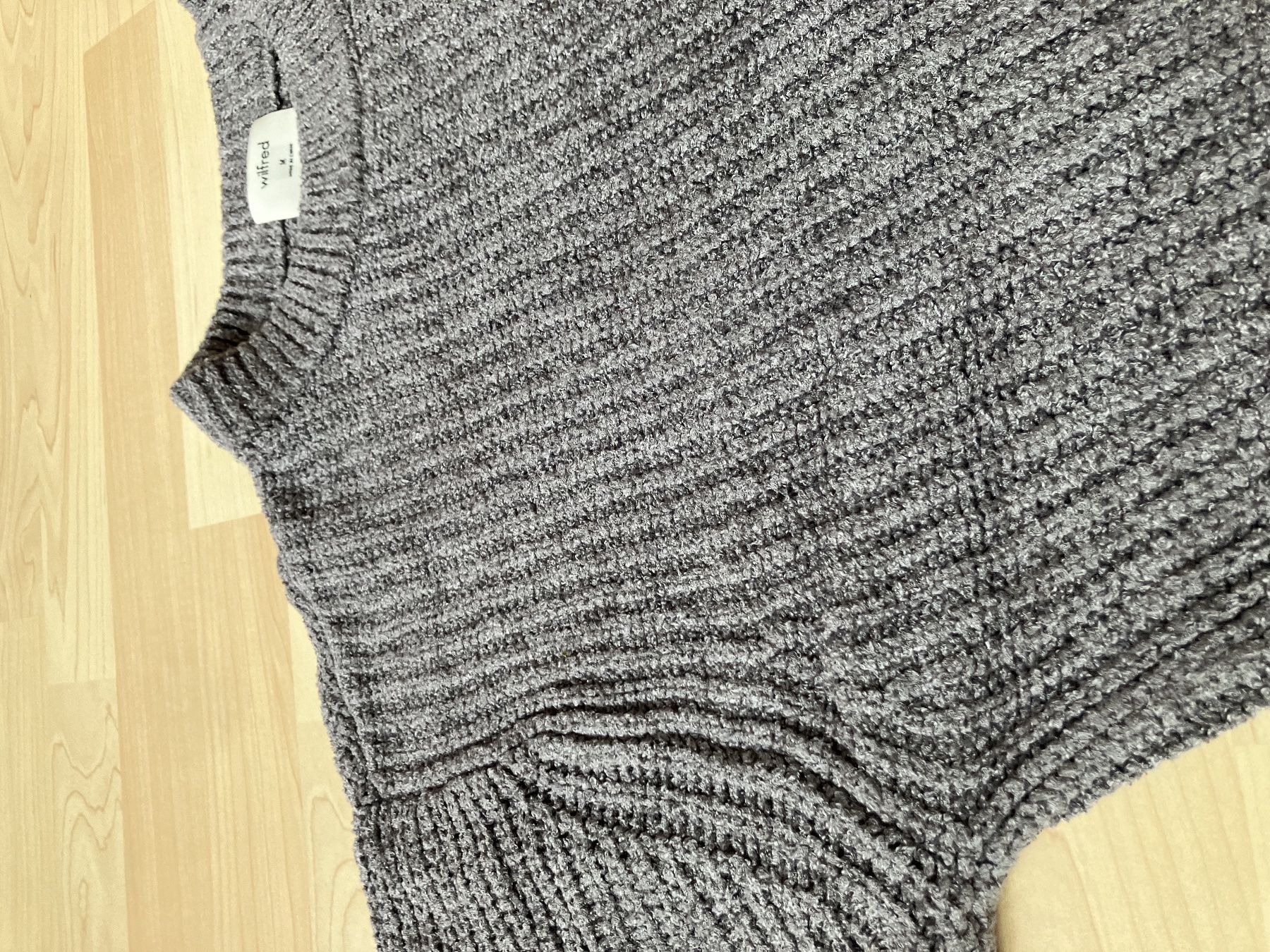 Maglioni & Felpe: WILFRED Essential Chenille Sweater – Usato da Jona venduto da jallah 4