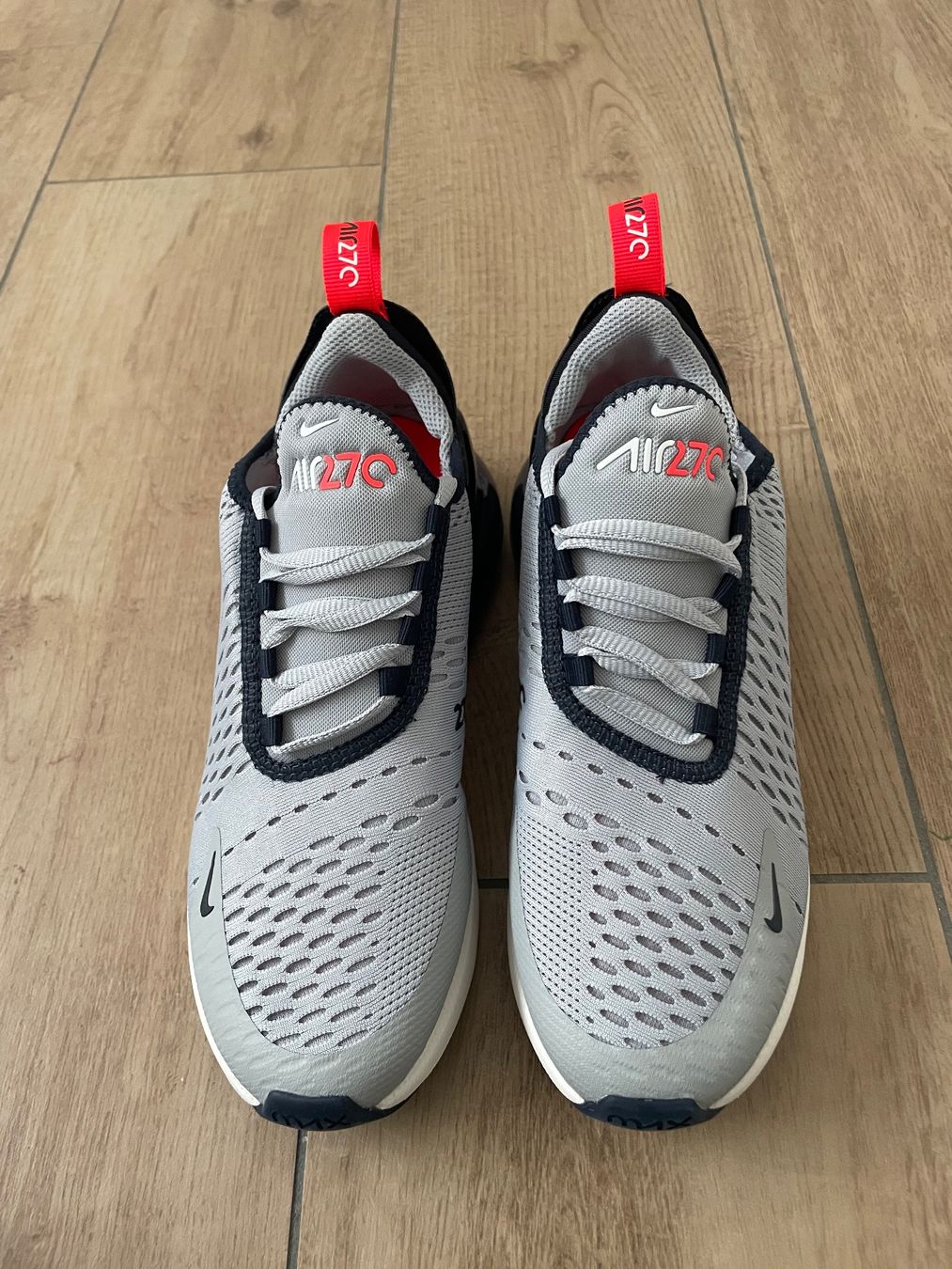 Nike Scarpe per ragazzi: Nike AIR MAX 270 Gr. 38 NEU – Nuovo (secondo la descrizione) da Waltenschwil venduto da hansnine 2