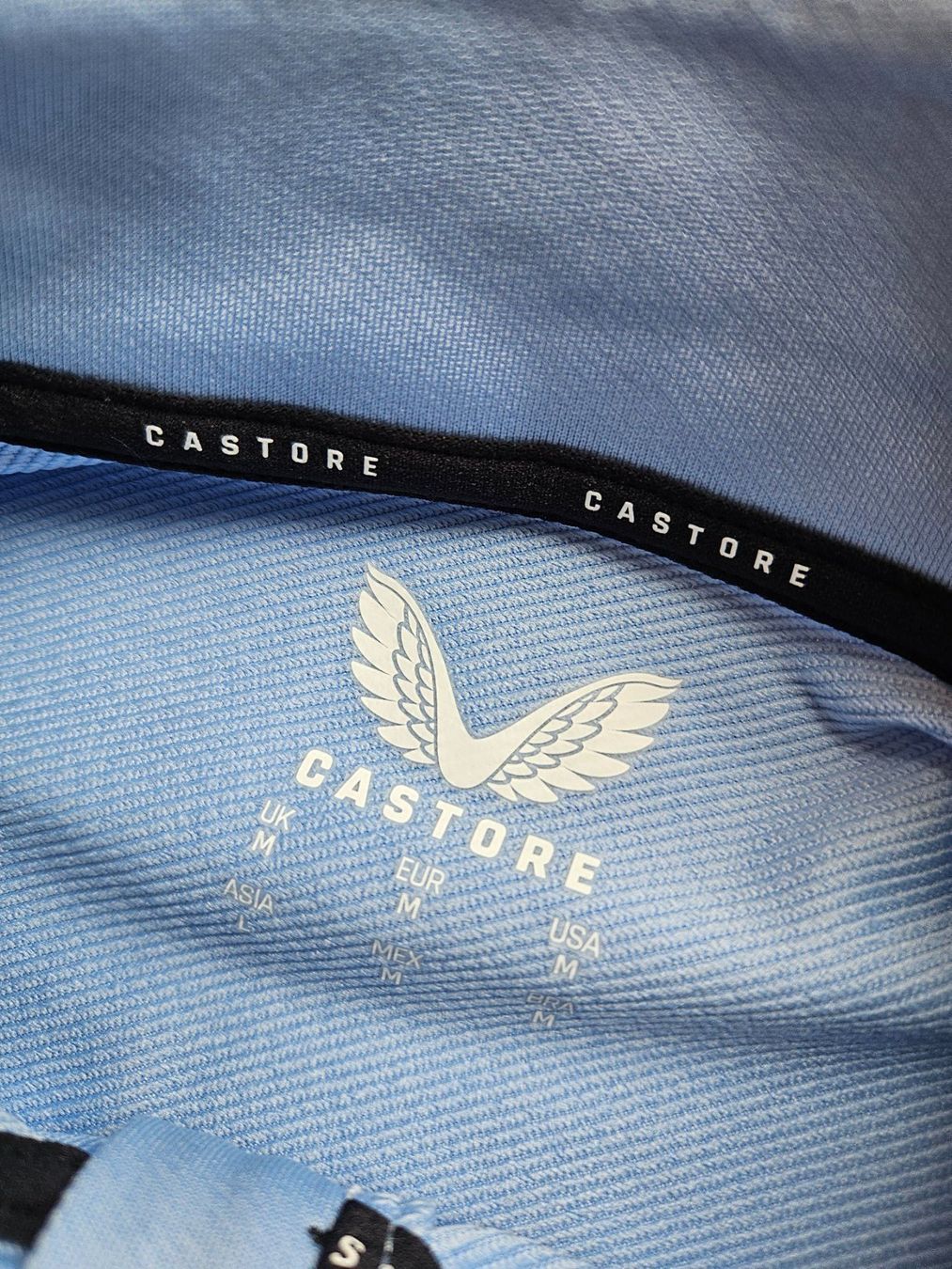 Canottiere & Pantaloni: Aston Villa Trainingsoberteil Castore Gr. M NEU Birmingham – Nuovo (secondo la descrizione) da Hägglingen venduto da United-Village-Trade 3