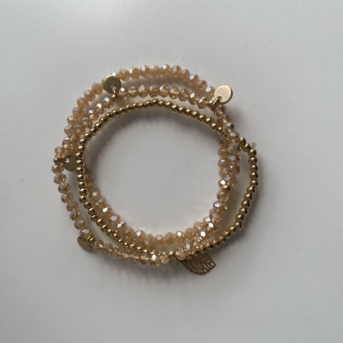 Bracciali & Braccialetti: Rocaille Perlen Armbänder Sammlung Orange – Nuovo (secondo la descrizione) da Givisiez venduto da dor_xb9k