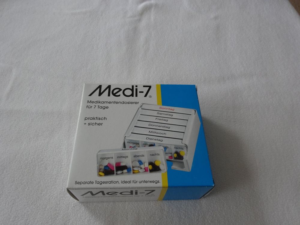 10 neue Medikamentendosierer für 7 Tage (Neu und originalverpackt) in ...