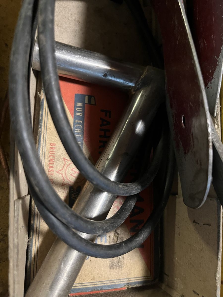 Motosacoche Altro: Motosacoche Oldtimer Teile – Usato da Winkel venduto da Tongabonga 2