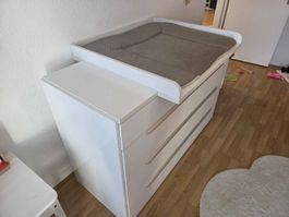 Wickelkommode weiss mit abnehmbarer Wickelauflage