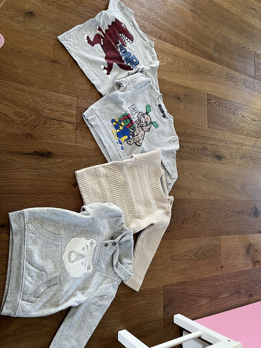 C&A Maglioni & Felpe: 4 x Pullover Jungs Größe 92/98 – Usato da Wolfwil venduto da NewGirl 9