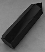SCHWARZER OBSIDIAN OBELISK