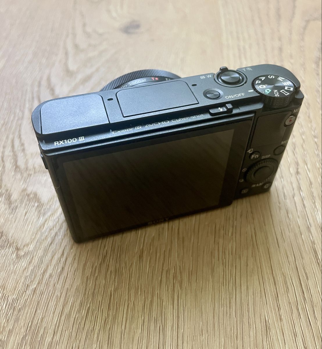 Sony Kamera: SONY RX100 III Kamera – Gebraucht aus Bern von pet_fry9 5