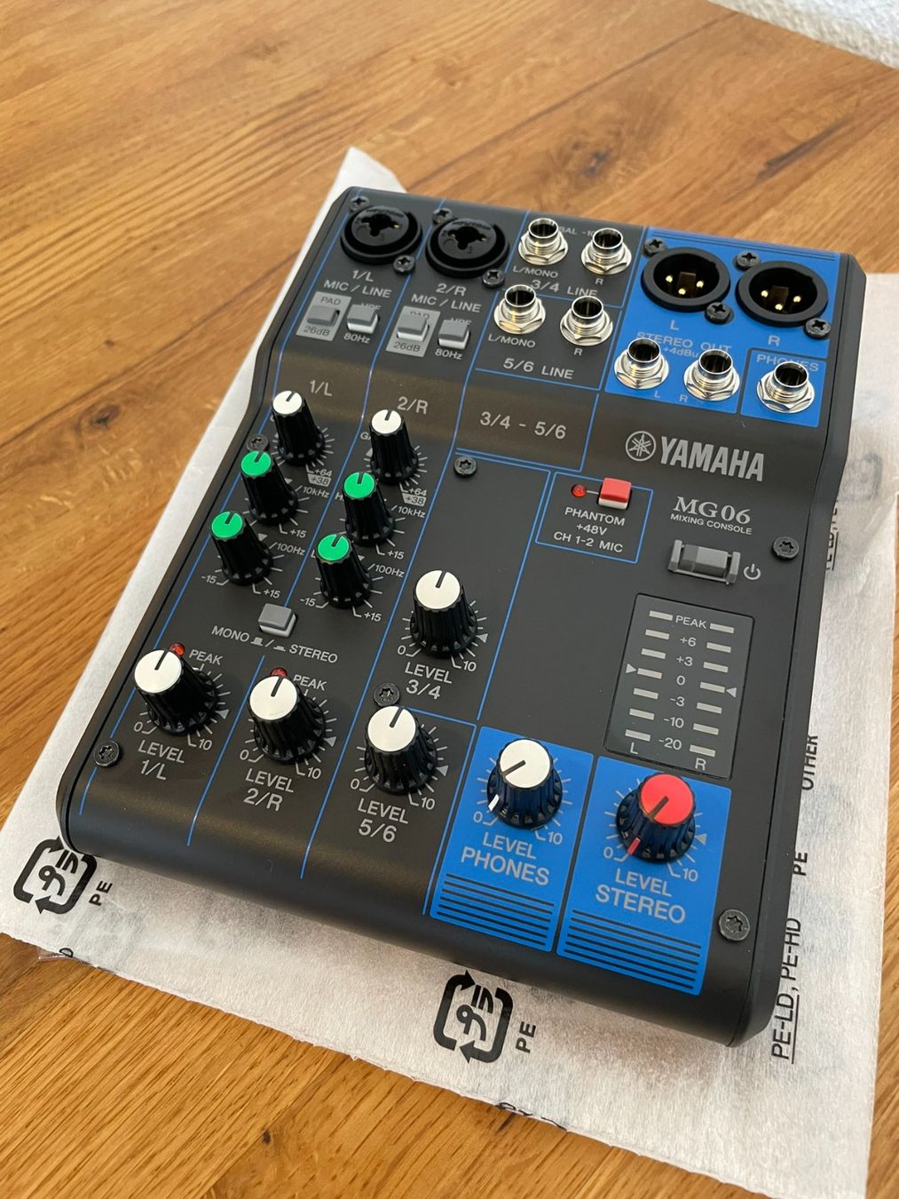 Yamaha Console di mixaggio: Yamaha MG06 6-Kanal-Mischpult – Usato da Spiez venduto da Schoggihas90 3