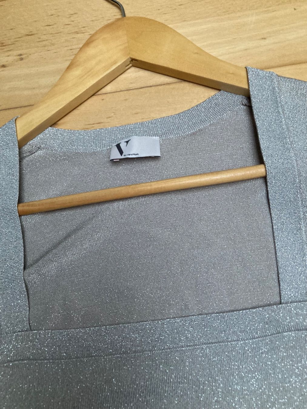 Maglioni & Felpe: Vera Mont Lurex Pullover Gr.42 – Usato da Unterägeri venduto da Jutka_04 2