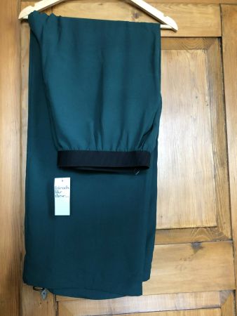 NEU Stoffhose von FRIENDS LIKE THESE 48 (passt bei 50/52)