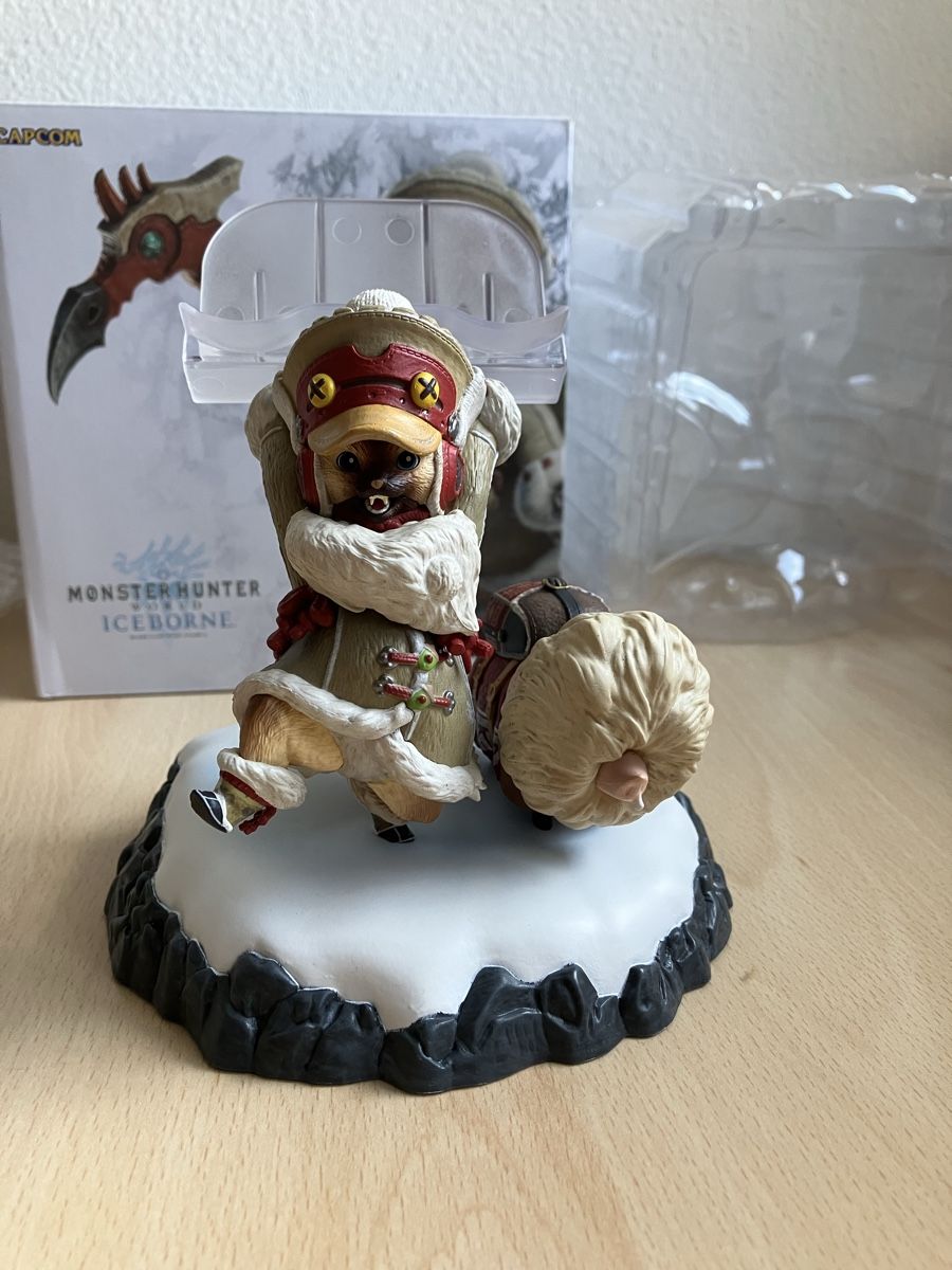 Controller: CAPCOM Monster Hunter Iceborne Otomo Airou PS4 Stand – Nuovo e nell'imballaggio originale da Lausanne venduto da Pingouin14 3