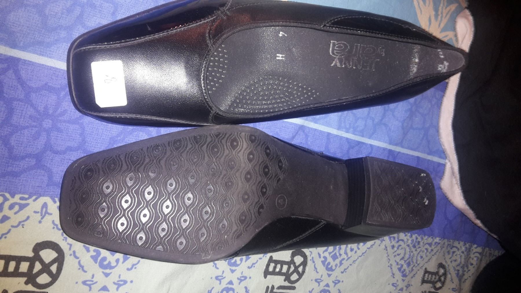 Scarpe da donna: Damenpumps gr 38 K27 – Nuovo (secondo la descrizione) da Schwarzenburg venduto da Flamingo07