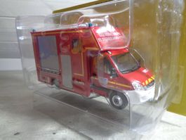 Hachette 1:43 Pompier Iveco Daily 65C18