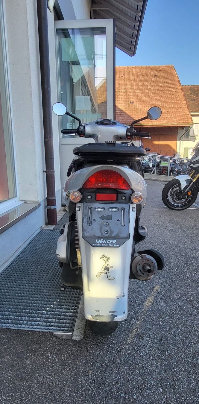 Kymco Scooter: Kymco Agility 125 – Usato da Bättwil venduto da paul74 3