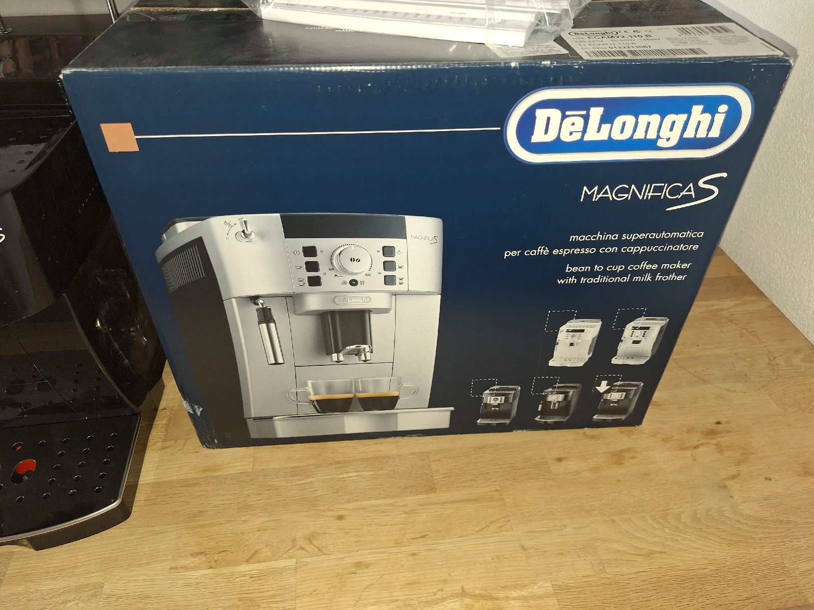 De'Longhi Kaffeemaschinen & Espressomaschinen: DeLonghi Magnifica S Kaffeevollautomat  – Gebraucht aus Bern von Jense92 1