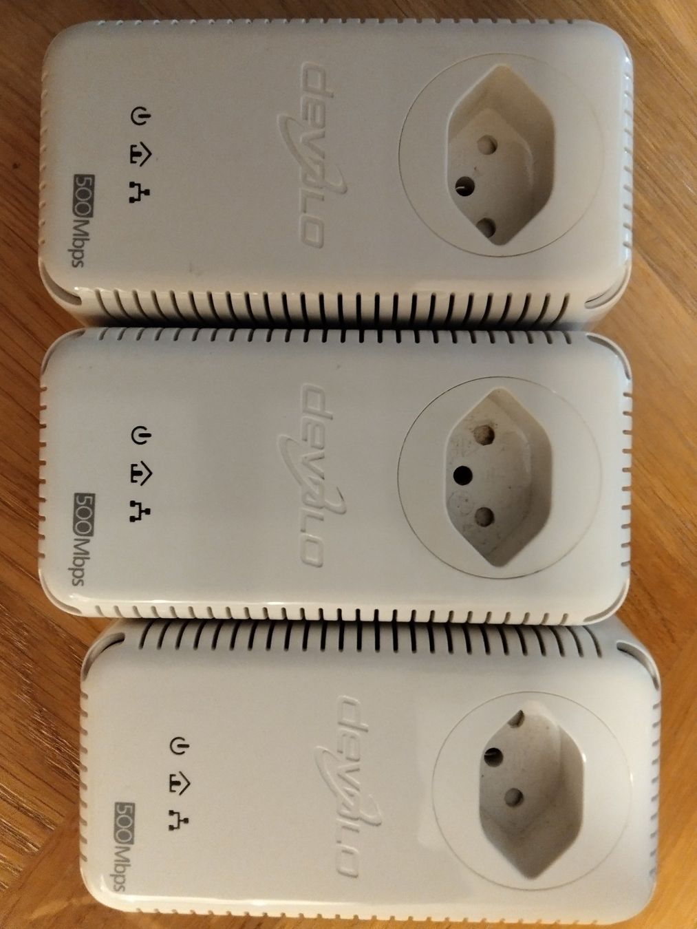 Devolo Lecteurs & Adaptateurs: ab nur 3.--: 3 "Powerline"- Adapter Devolo dLAN 500 AV Plus – D'occasion à Aarau par RUD