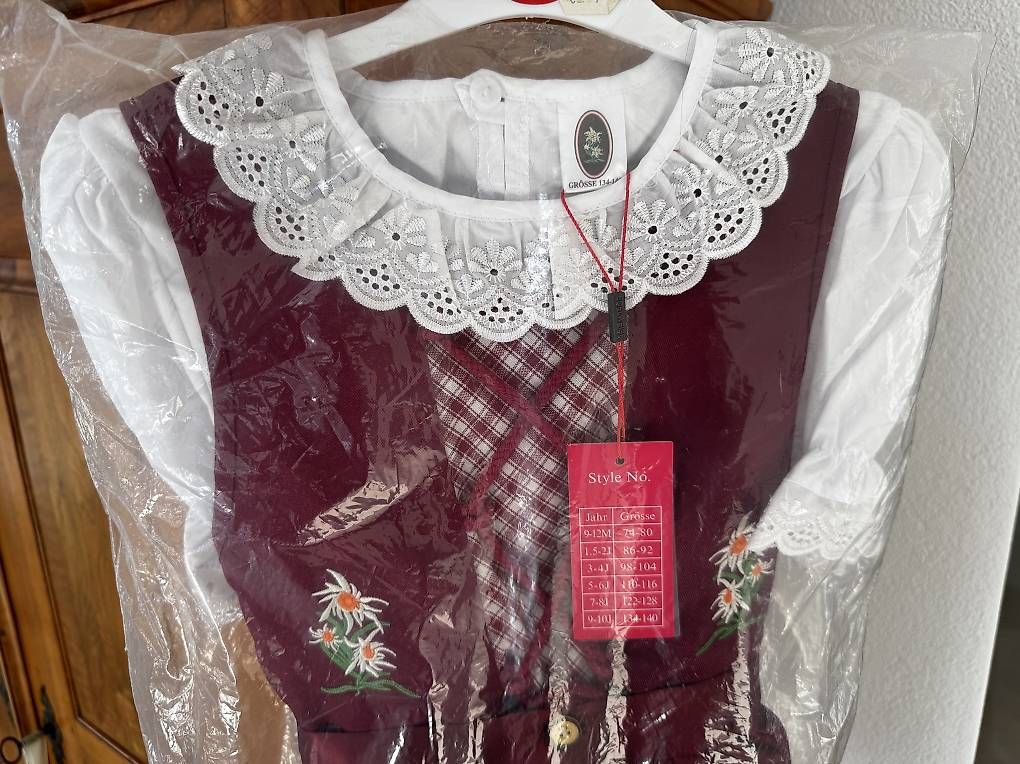 Kleider & Röcke: Kinderdirndel Gr. 134 – Gebraucht aus Frauenfeld von OliviaMartina 1