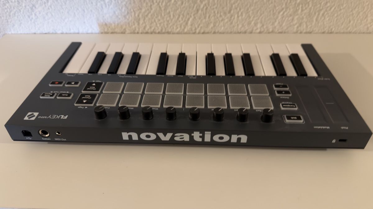Novation Musikinstrumente: Notation FL Key Mini – Gebraucht aus Flawil von Graggamoor 1