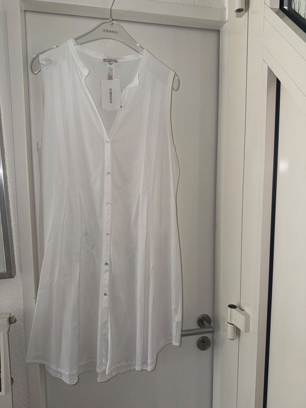 Hanro Négligés & Pyjamas: Nachthemd HANRO L Bw neu – Neuf avec emballage d'origine à Dornach par samuti
