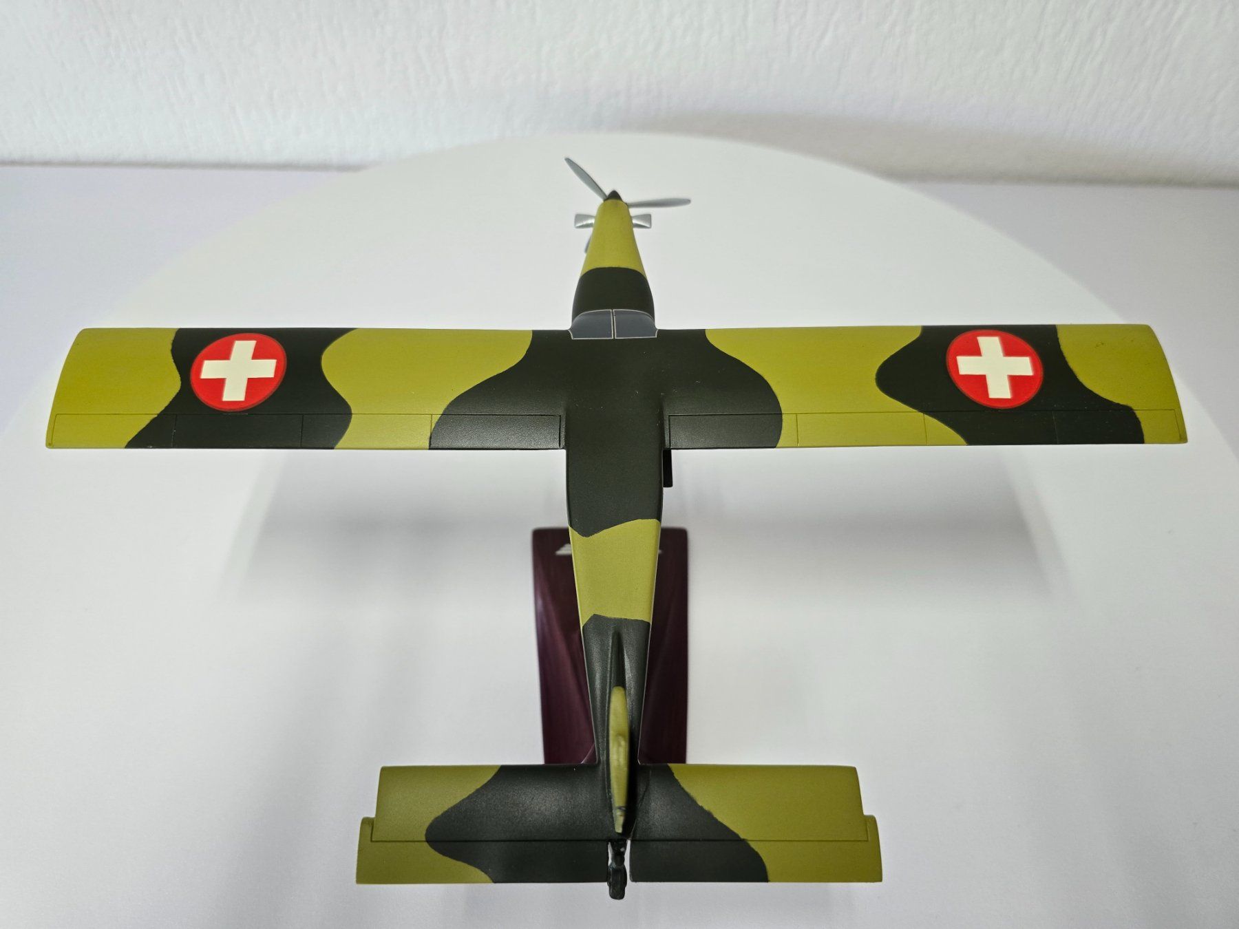 Kit di modellismo & Modellini statici: Pilatus Porter, PC 6, Schweizer Luftwaffe, V-632, Vitrine, – Nuovo (secondo la descrizione) da Kloten venduto da Nicola2 3