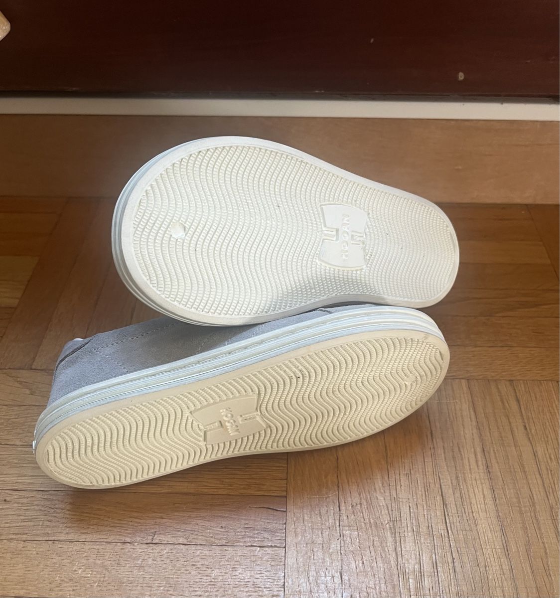 Hogan Scarpe per ragazzi: Hogan kid shoes 25 NEW – Nuovo (secondo la descrizione) da Bellevue venduto da utilisatratice 2