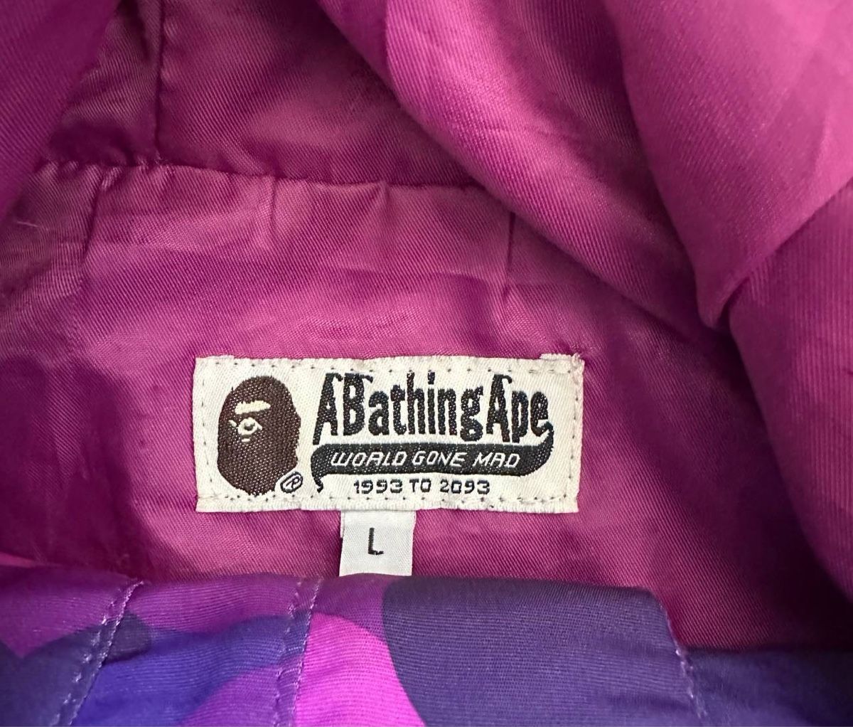 Bape Jacken: Bape Jacke  – Gebraucht aus Pfäffikon ZH von Nataliia. 2