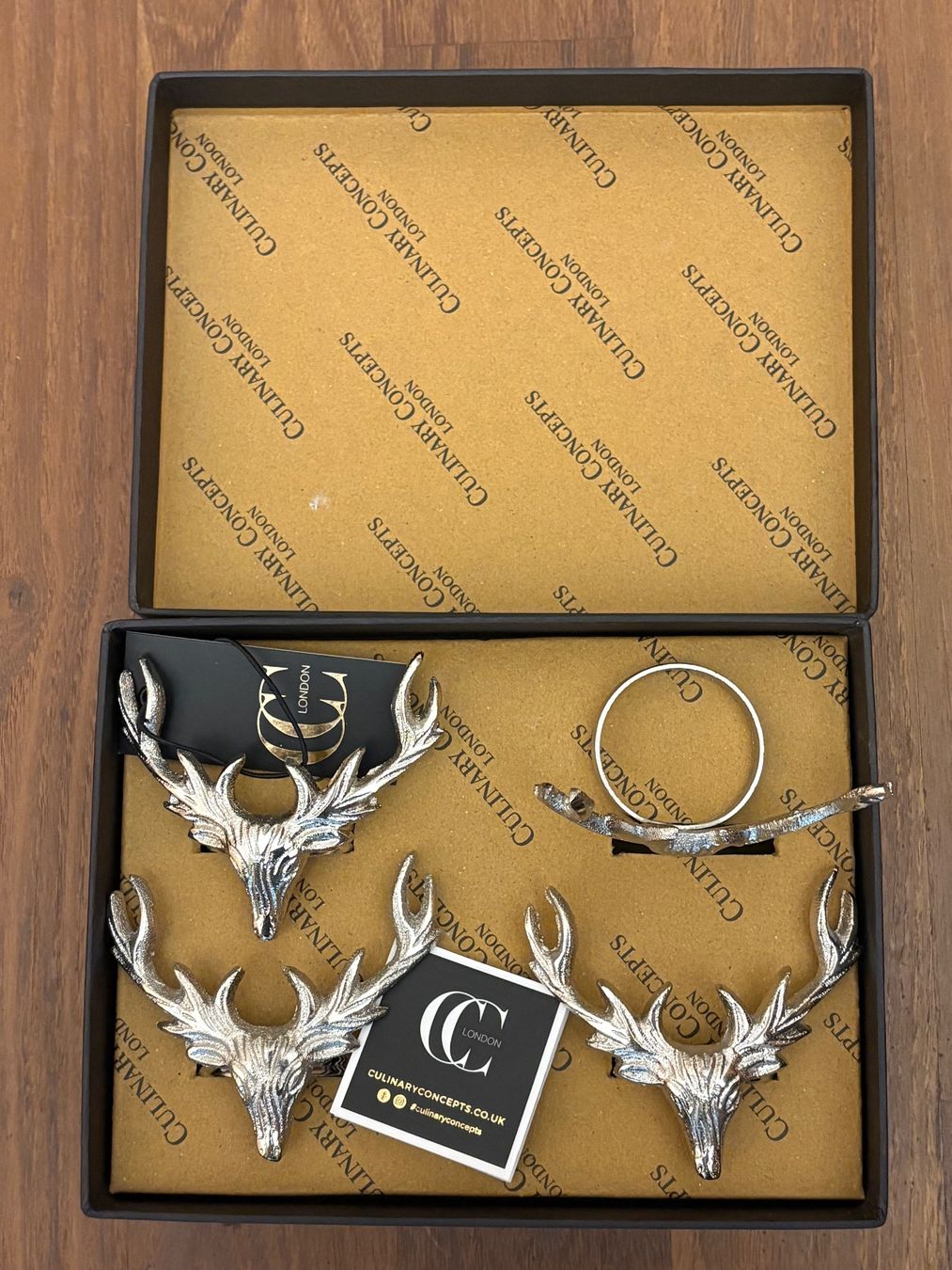 Altro in Decorazioni & Accessori: Serviettenringe Metall mit Hirschkopf – Usato da Kriens venduto da rabe010 2