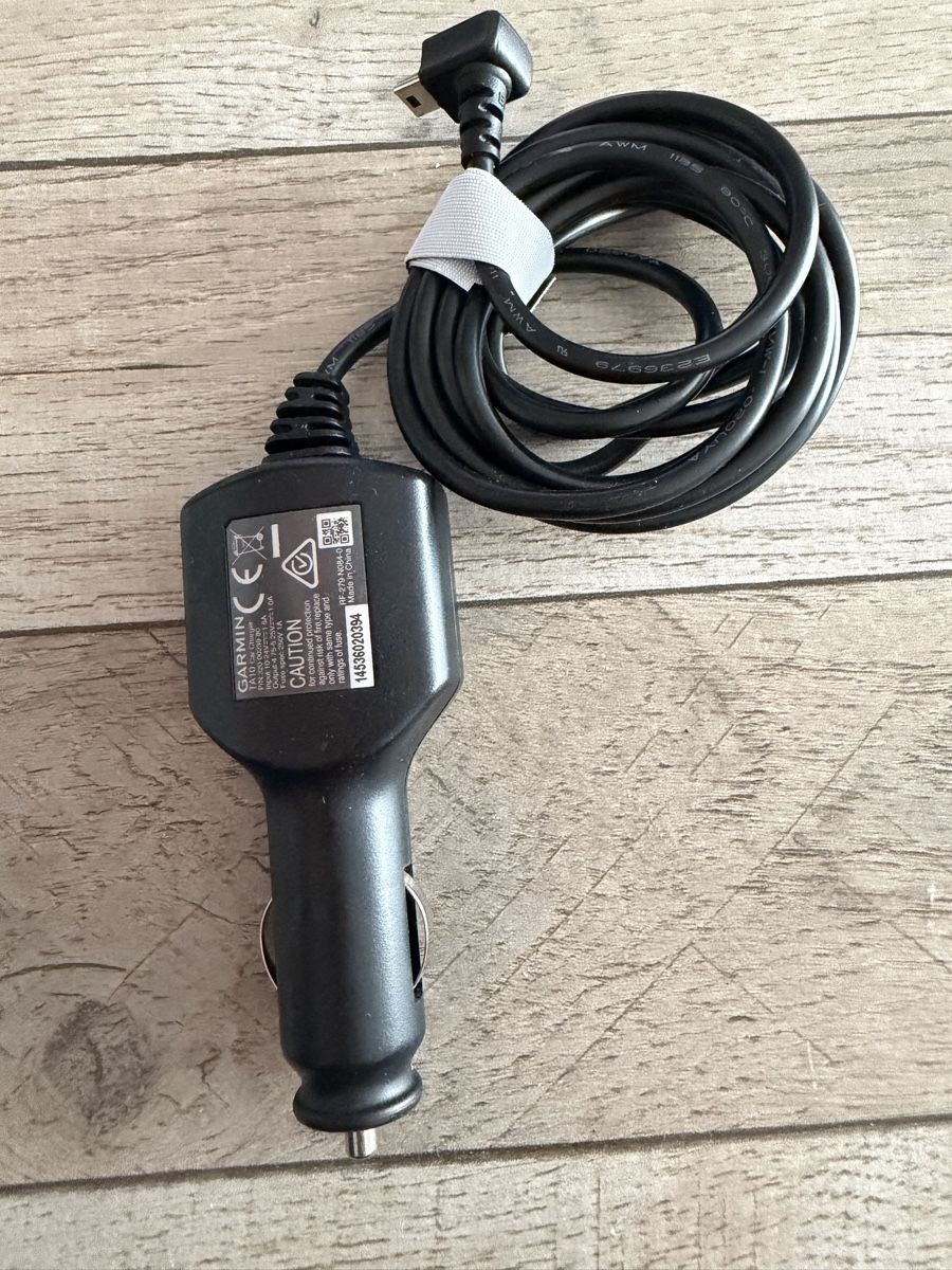 Batterie-Ladegeräte: Navi Autoladekabel – Gebraucht aus Emmenbrücke von Marktonline