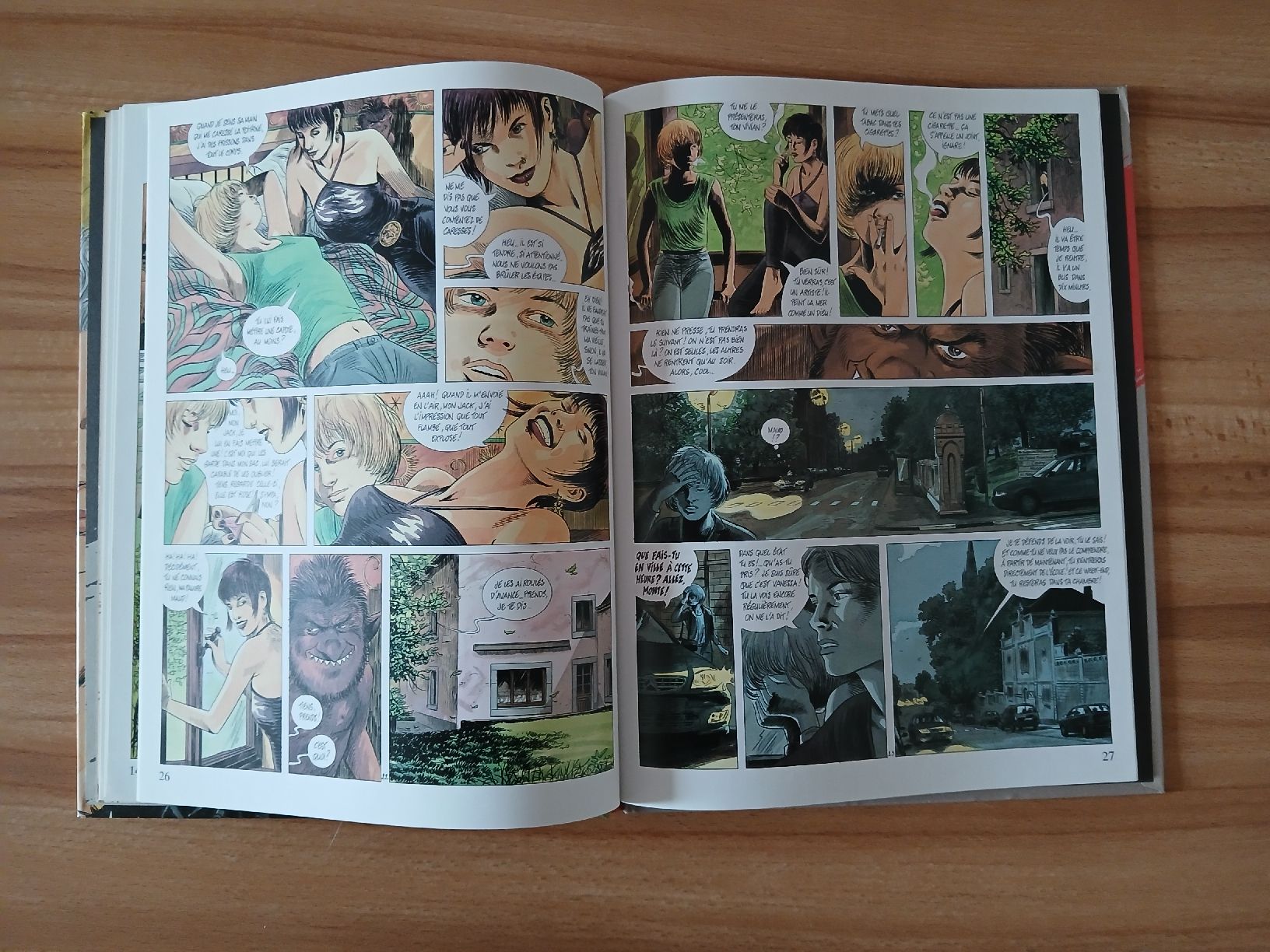 Fumetti: I tome de la série "Déesse Blanche, Déesse Noire" – Usato da Le Sentier venduto da arc_2thy 5