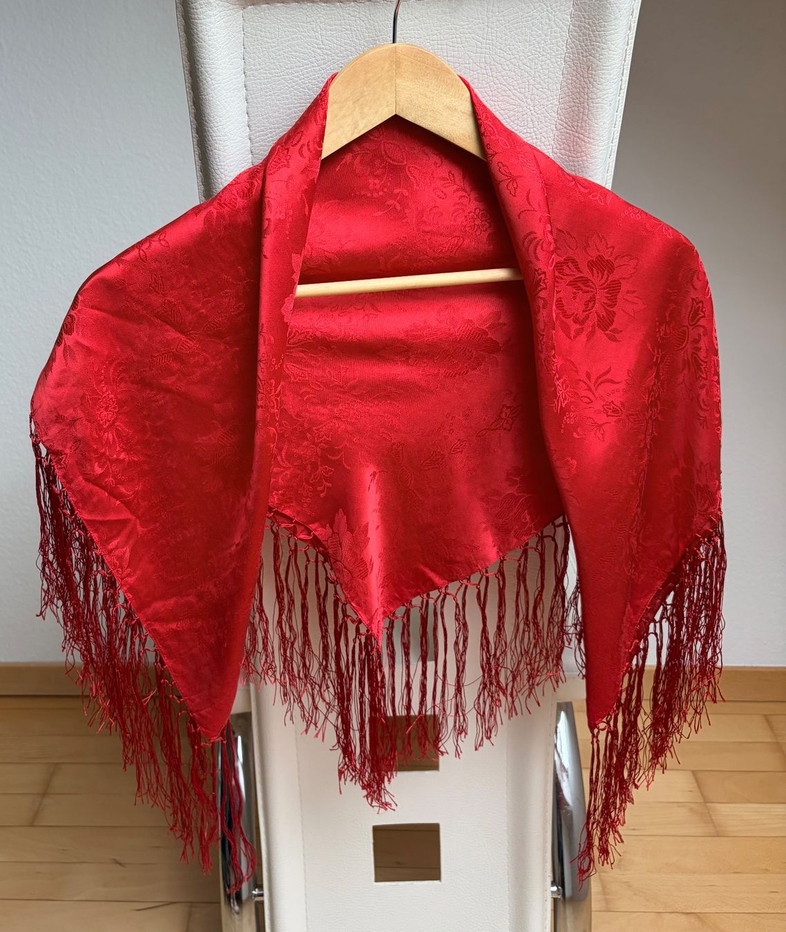 Foulard & Sciarpe: Seide Foulard – Usato da Unterägeri venduto da Jutka_04