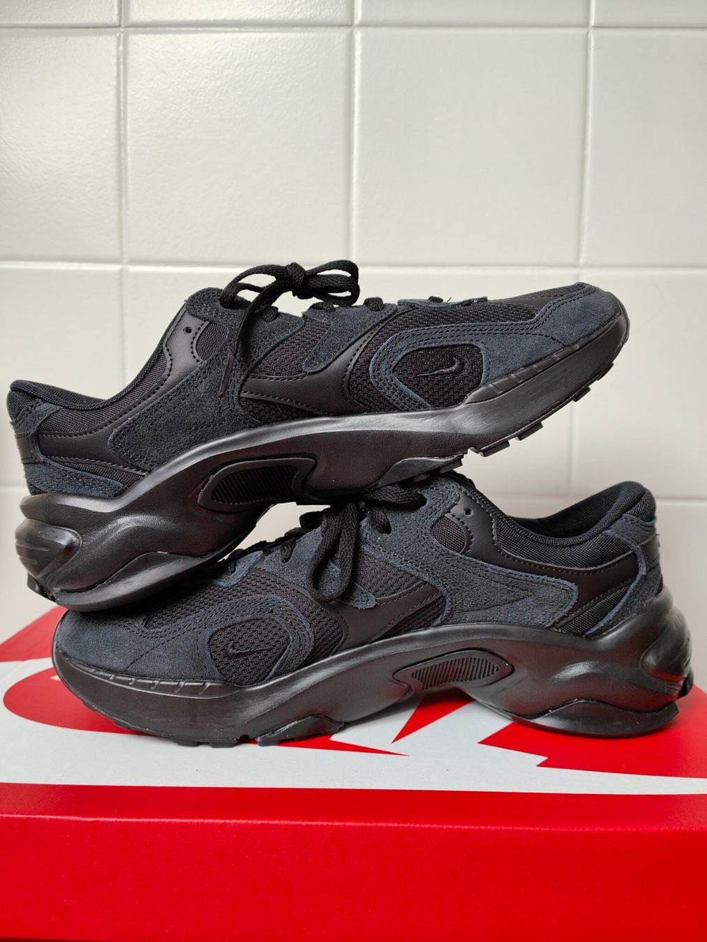 Nike Chaussures hommes: Nike AL8 – Neuf avec emballage d'origine à Fleurier par dav_xx8y 1
