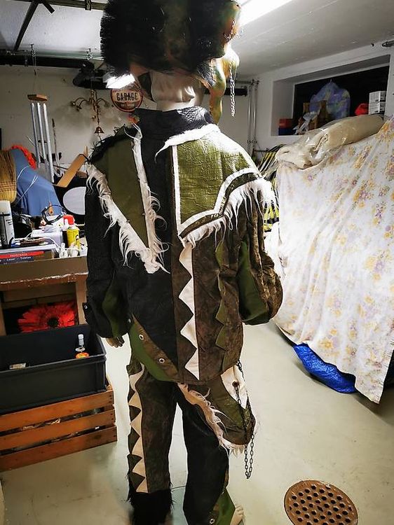 Costumi: Kostüm Walt mentschen – Usato da Bleienbach venduto da ven_k5rv 1