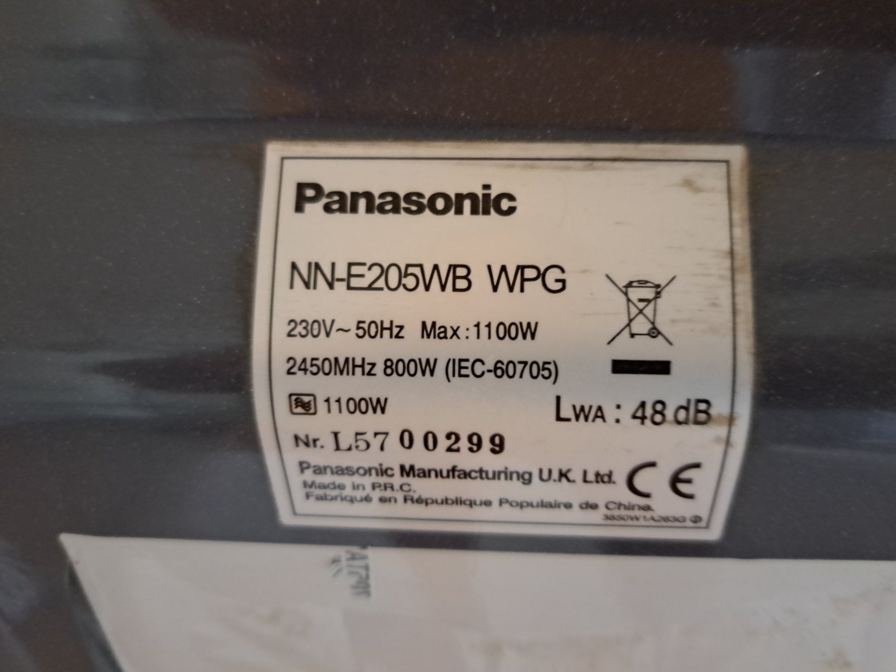 Elettrodomestici da cucina: Mikrowelle Panasonic NN-E205WB – Usato da Schlieren venduto da Rcaliforni 2