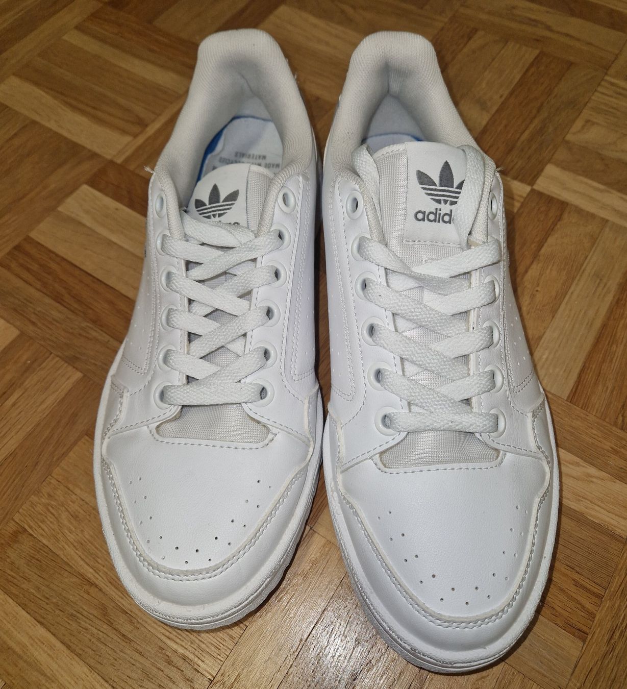 Adidas Scarpe da donna: Adidas Sneaker Gr. 40 2/3 weiss – Usato da Fällanden venduto da McSunny 1
