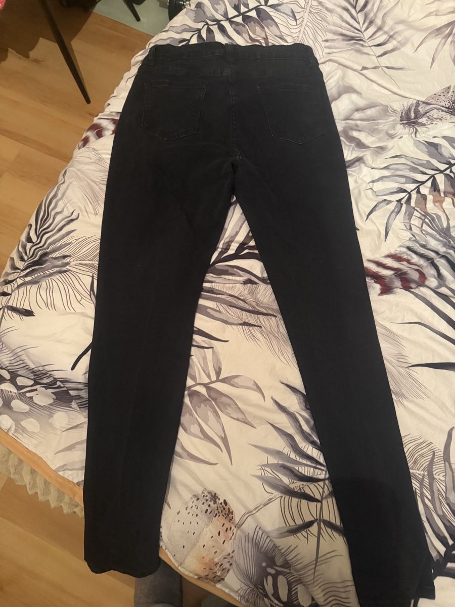 Jeans: Jeans – Gebraucht aus Frauenfeld von _elle.Mich9 2