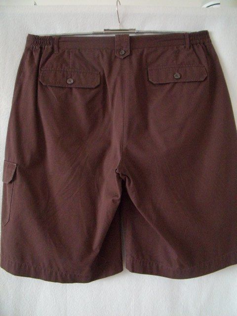 C&A Pantaloni: Herren Kurz-Hose GR 44 – Nuovo (secondo la descrizione) da zürich venduto da imi_dtt6 2