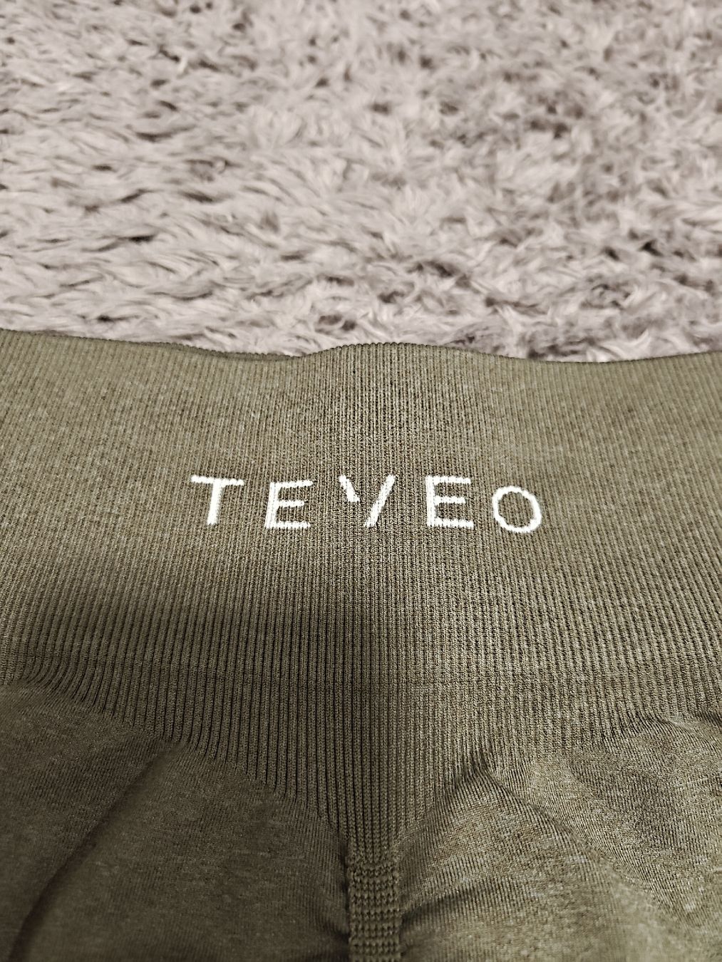 Teveo Leggings: Teveo Leggins / Thights – Usato da Pieterlen venduto da Saemelili 4