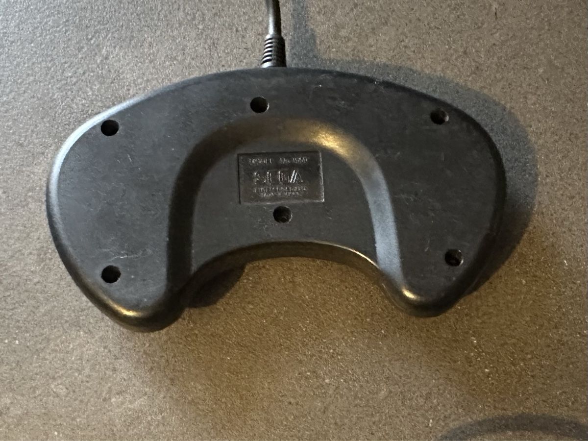 Manettes: SEGA Mega Drive Controller Control Pad – D'occasion à Kestenholz par Naruto_01 1