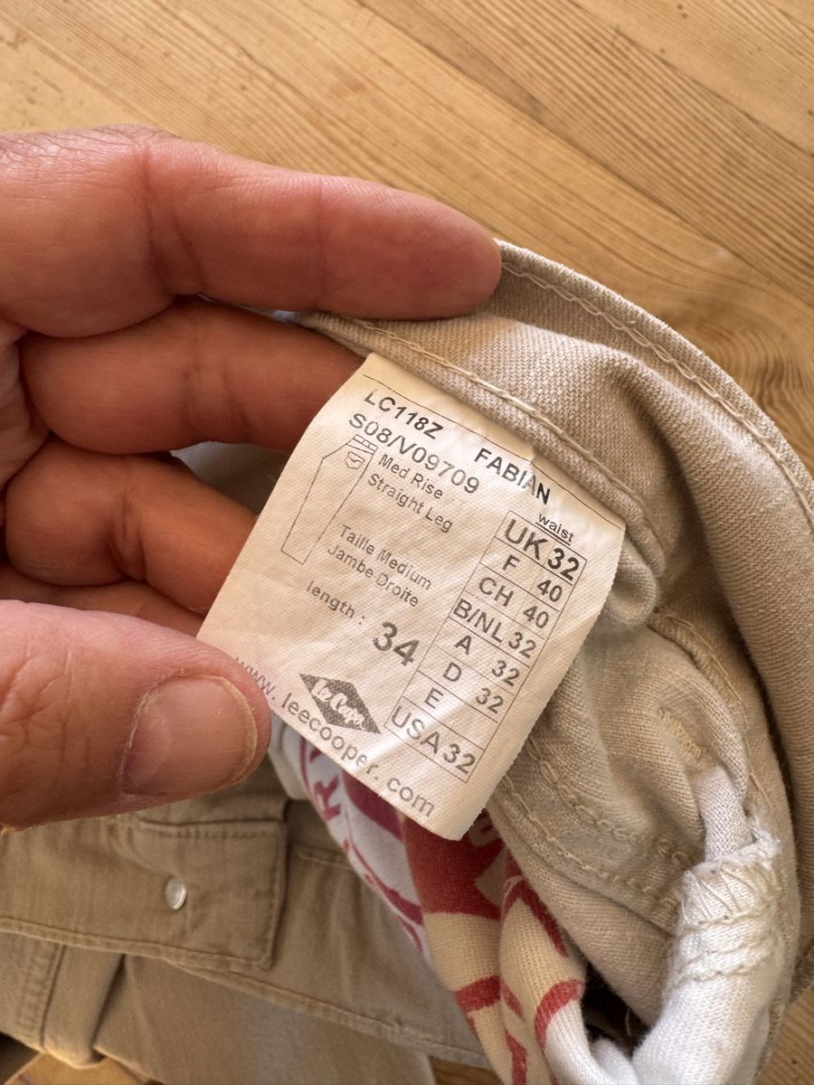 Lee Jeans: Pantalon Lee Cooper beige taille 40 PA – Gebraucht aus Veyrier von kimedovapa 3
