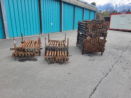 Deckenstützen auf 8 Barellen