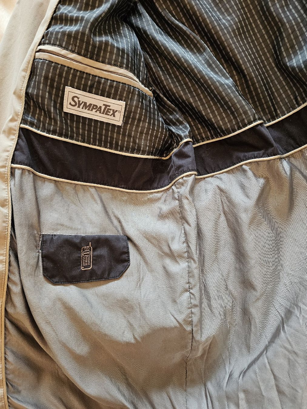 Giacche: Jacke Gr. 24 - WESTBURY - Spendenaktion – Nuovo (secondo la descrizione) da Unterkulm venduto da Beljasch 4