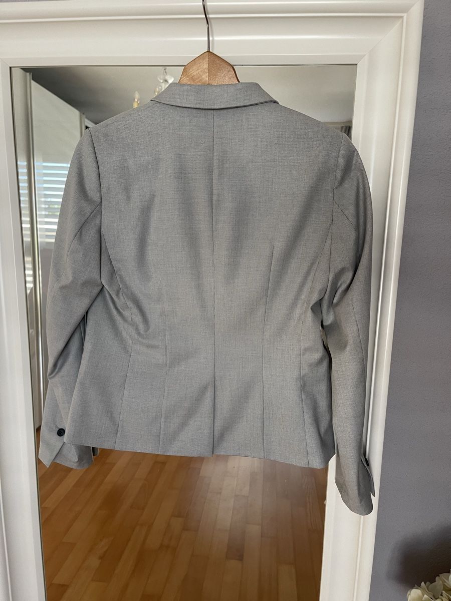 H&M Giacche: Graue Blazer M/L – Usato da Adliswil venduto da JadrankaR 2