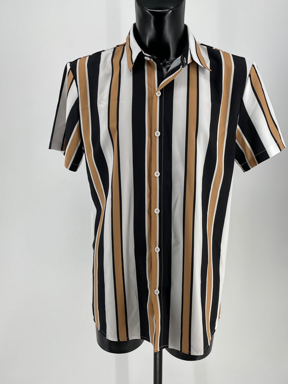 Shein Camicie: Hemd gestreift Gr. L Kurzarm Shein – Usato da Auenstein venduto da moin.