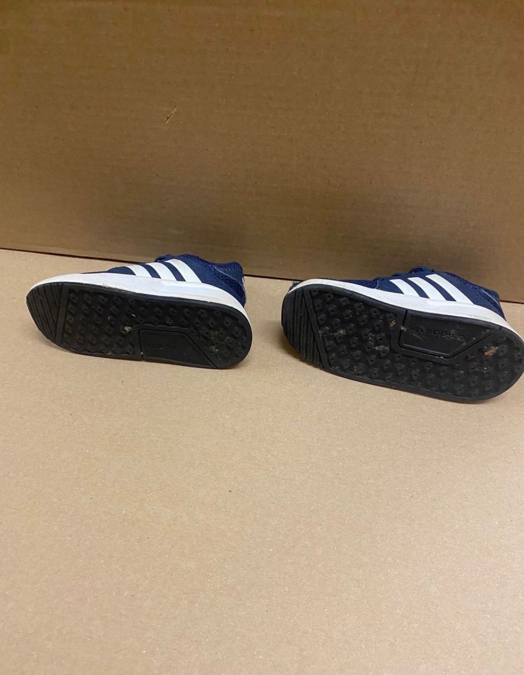 Adidas Scarpe per ragazzi: Kinder Schuhe Grösse 22 – Usato da Zürich venduto da zd_1965 3