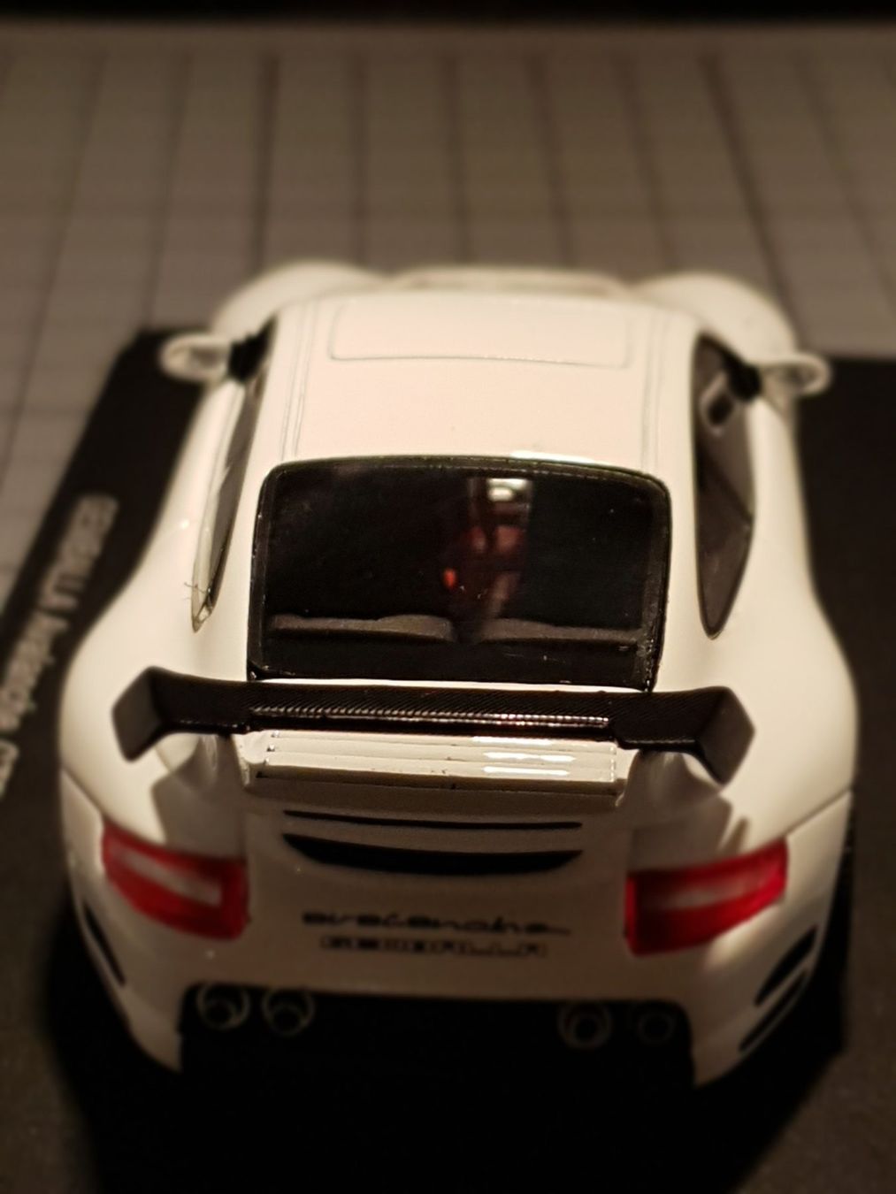 Porsche Modellini d'auto: Gemballa Avalanche GTR 650 EVO-R – Nuovo e nell'imballaggio originale da Chézard-St-Martin venduto da AlPat-Collections 3