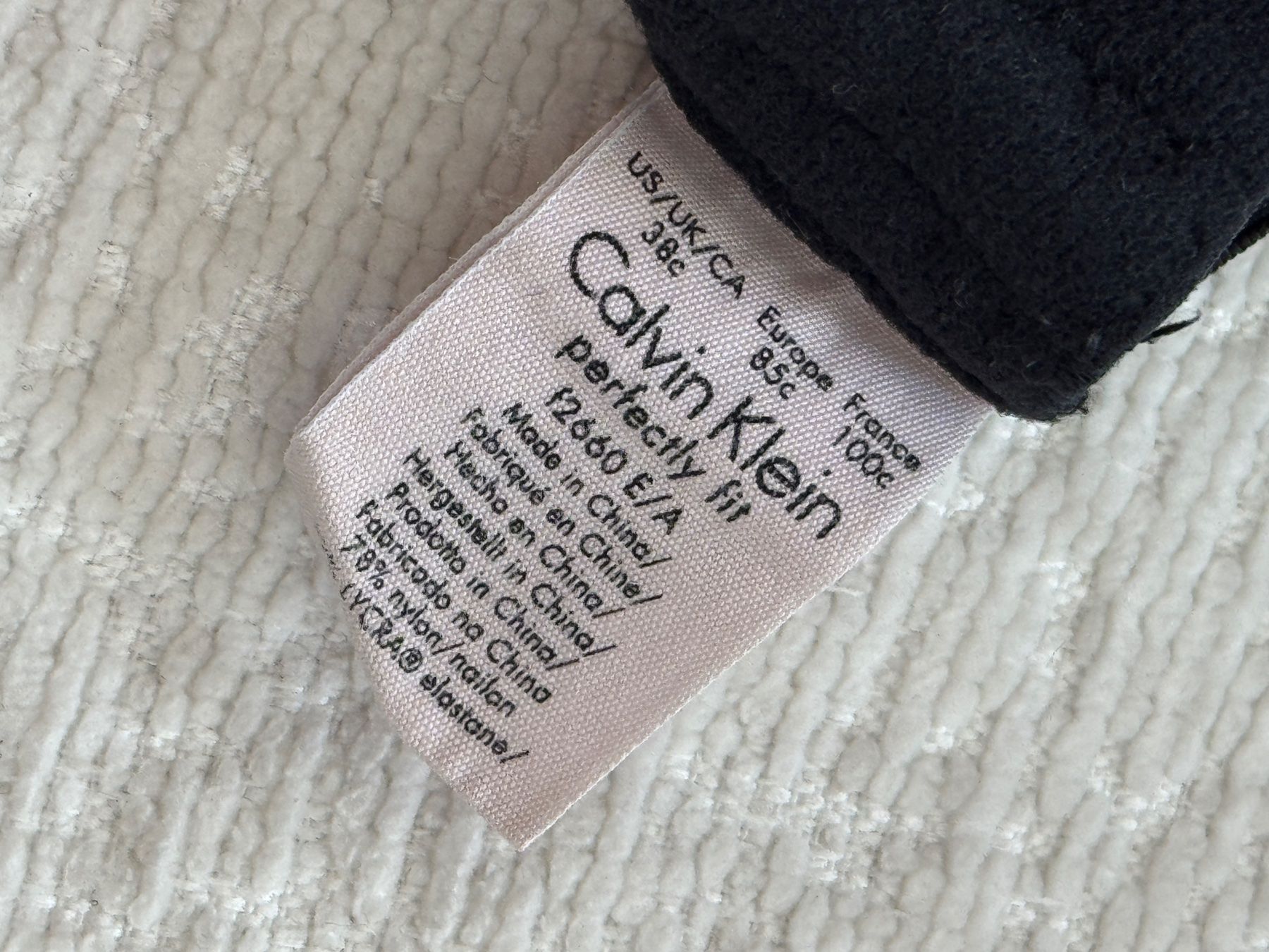 Calvin Klein Autres dessous: Calvin Klein BH – D'occasion à Elgg par fra_9p7j 1
